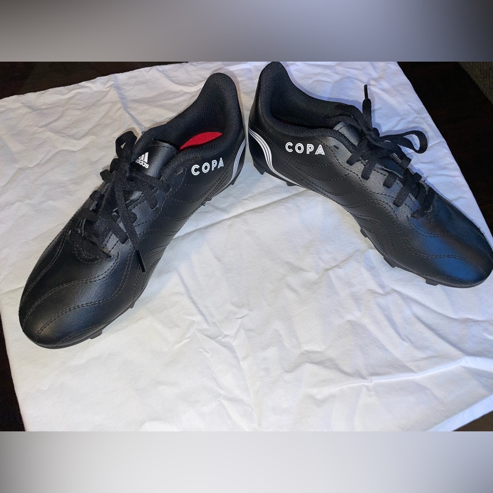 Girls Adidas Copa sense.4 soccer cleats size 4.5